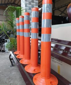 Trụ phân làn giao thông nhựa PU Cao 75cm x đế 25cm Việt Nam