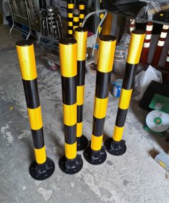 Trụ thép móc xích cao 100cm x phi 90mm