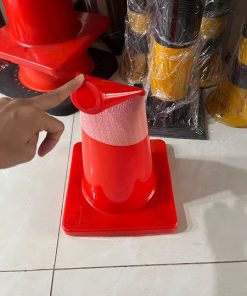 Alternative view of Chóp nón giao thông H45cm nhựa dẻo PVC