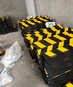 Alternative view of Ốp cột cao su V  1000 x 100 x 10mm cao cấp