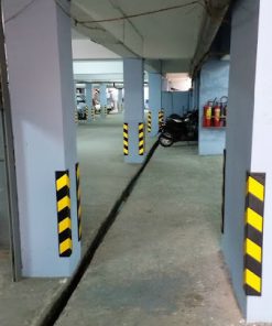 Ốp cột cao su 800 x 100 x 10mm cao cấp phản quang