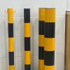 Trụ chống va phi 168mm x 1000mm thép sơn đen / decal vàng phản quang