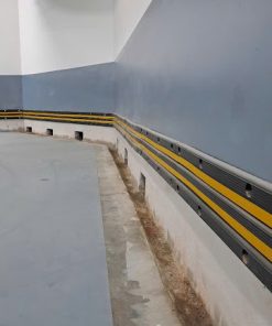 Cao su chống va đập 1000 x 250 x 25mm len tường phản quang