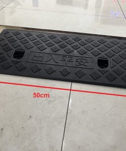 Cầu dắt xe máy nhựa cao 4cm x L50 x W13cm