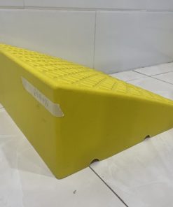 Alternative view of Dốc lên xe máy nhựa cao 19cm x L50 x W50cm