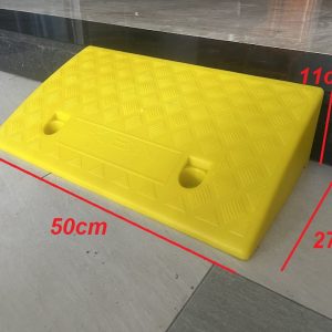 Cầu dắt xe máy nhựa KBN kê bậc cao 11cm màu vàng